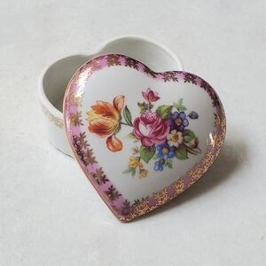 Dresden Martinroda PM 11 GDR Handpainted Porcelain Trinket Box East Germany Vtg